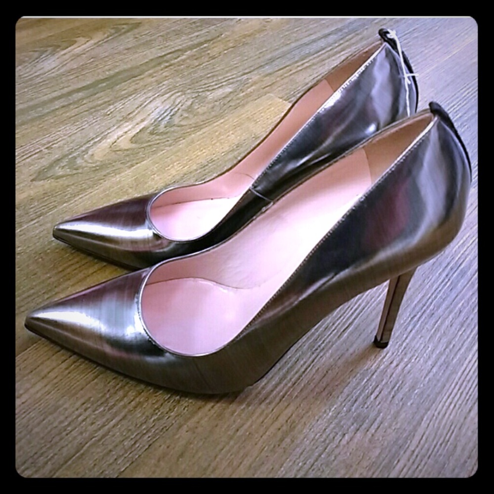 SJP brushed silver metallic pointed toe heel